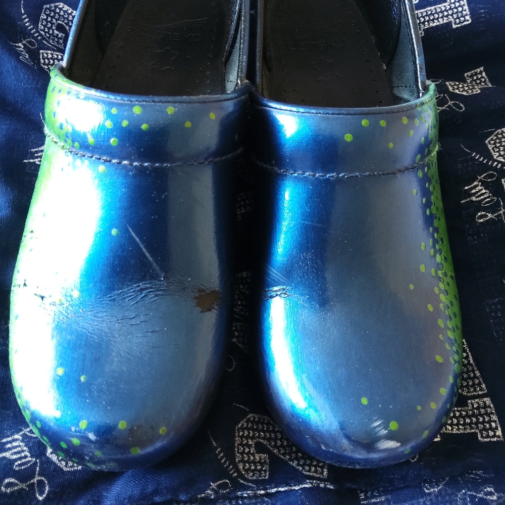 Dansko Clogs - Picture 2 of 4
